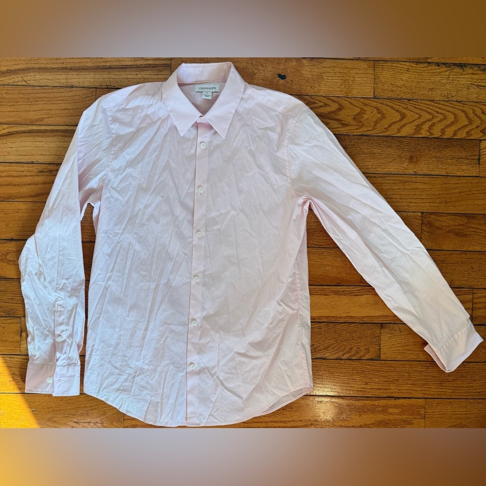 Calvin Klein’s men’s dress shirt sz(m)